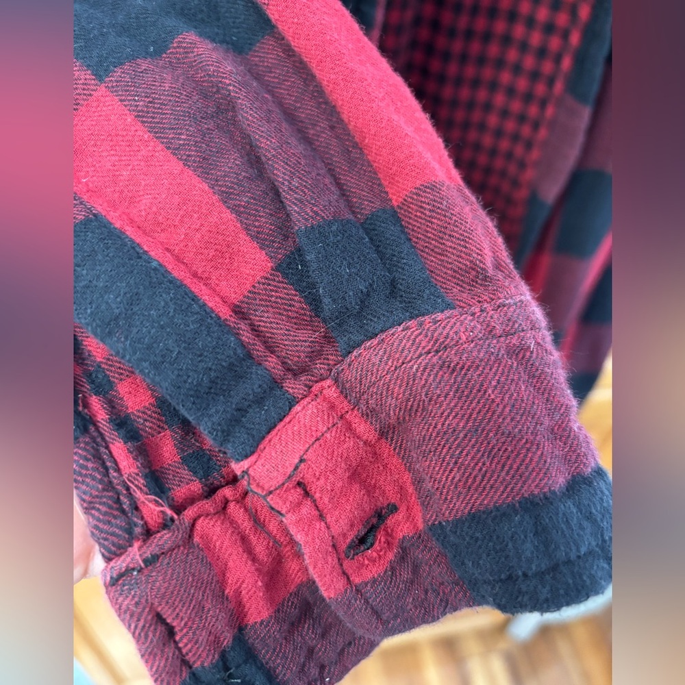 Joe Fresh Red and Black Buffalo Plaid Shirt L - Picture 3 of 7